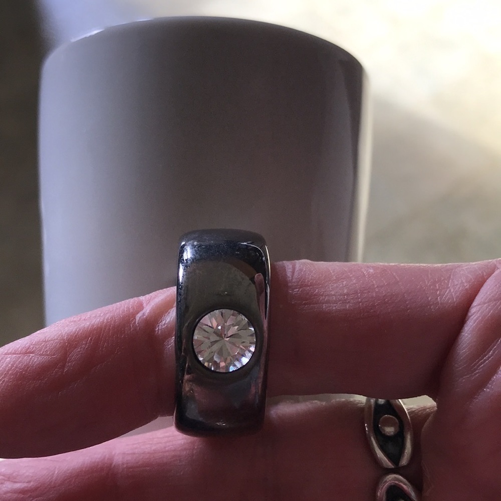 Mug with 💍 holder!!